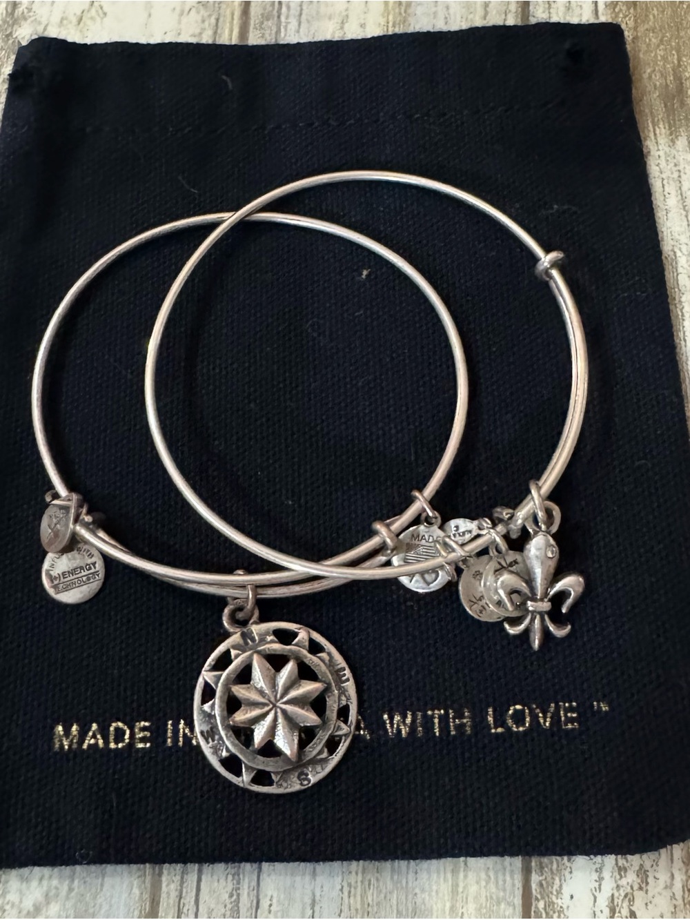 Alex and Ani Silver Tone Compass & Fleur-de-Lis Charm Bangle Bracelet Set
